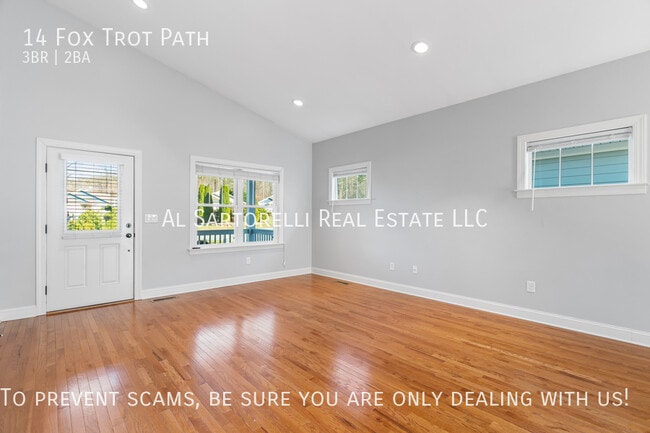 Foto del edificio - 14 Fox Trot Path