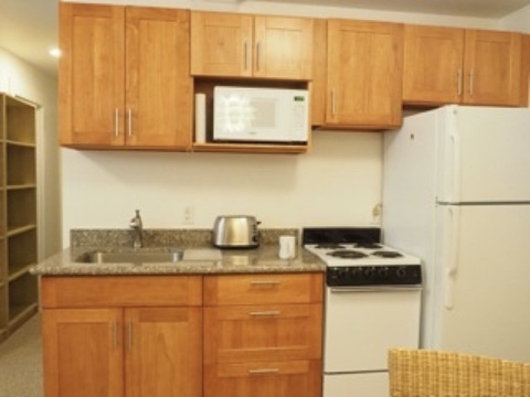 kitchen - 909 Addison Ave