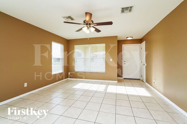 Foto del edificio - 2025 NW 4th St