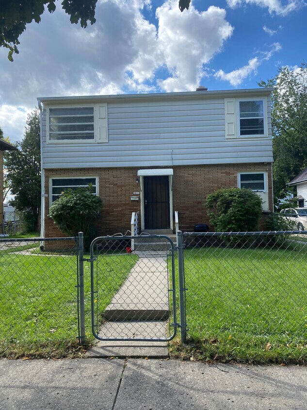 Primary Photo - 3809 N 39th St