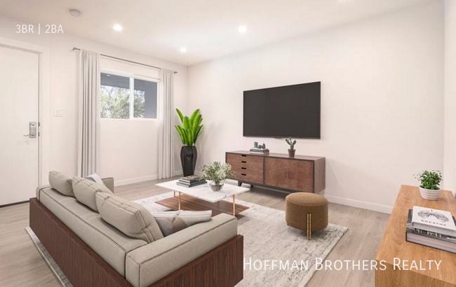 Foto del edificio - 1570 Yosemite Dr