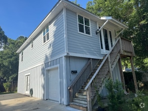 Building Photo - 15 Ricker Ave