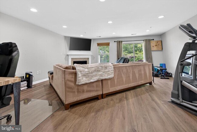 Foto del edificio - 2713 Prospect Hill Dr