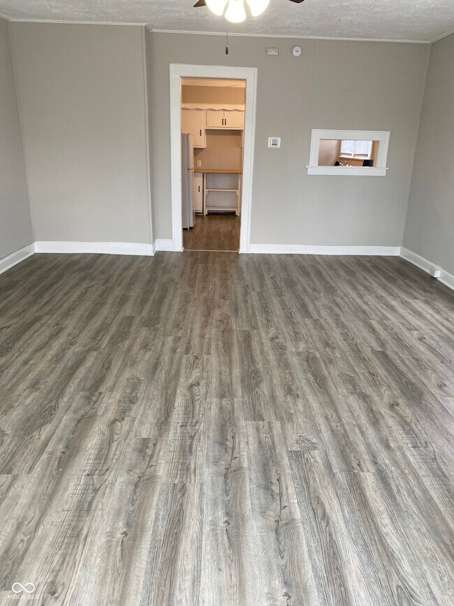 Foto del edificio - 5338 Winthrop Ave