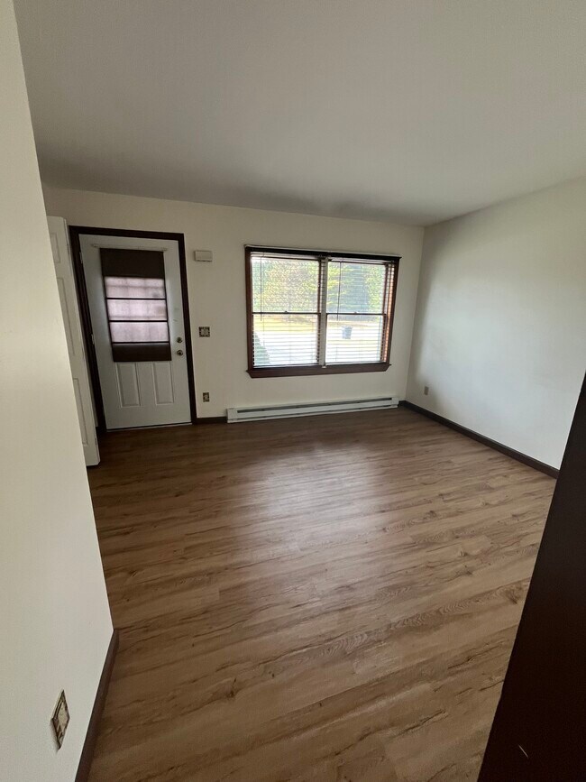 Building Photo - 34 Loughran Dr