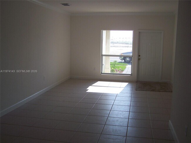 Foto del edificio - 656 SE 30th Terrace