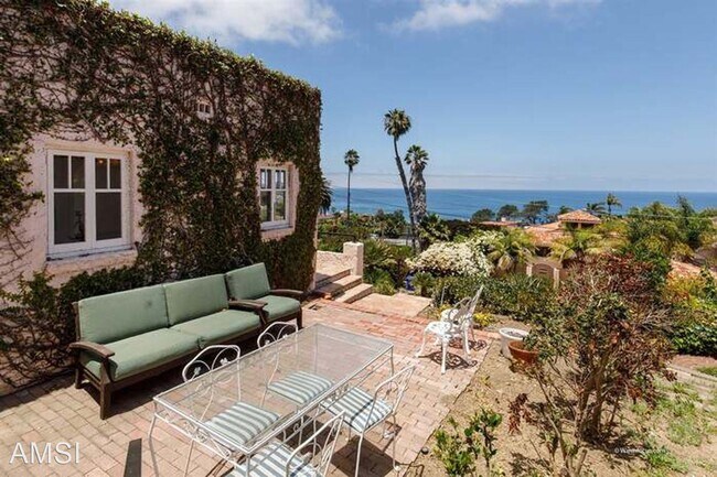 Building Photo - 3 br, 2 bath House - 1827 Amalfi St La Jolla