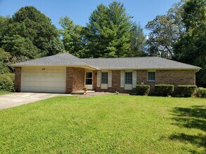 Building Photo - 40 Bluebird Ln