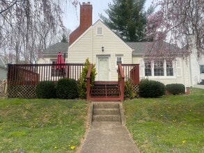 Building Photo - 1254 Catawba St