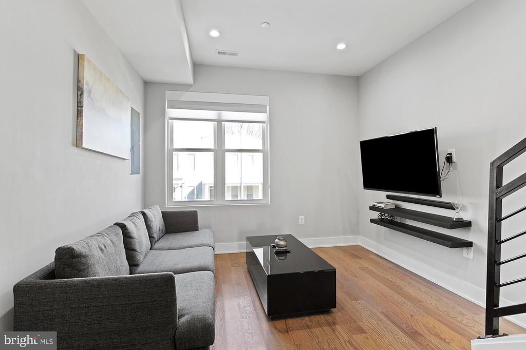 Foto principal - 1665 Gales St NE