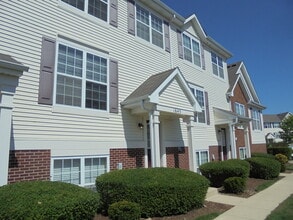 Building Photo - 1645 W Turtle Creek Ln