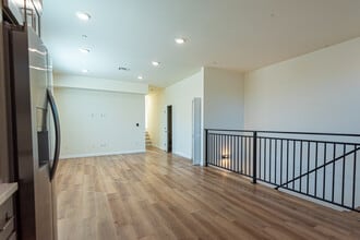 Dining room - 16753-16755 1/2 Sherman Way