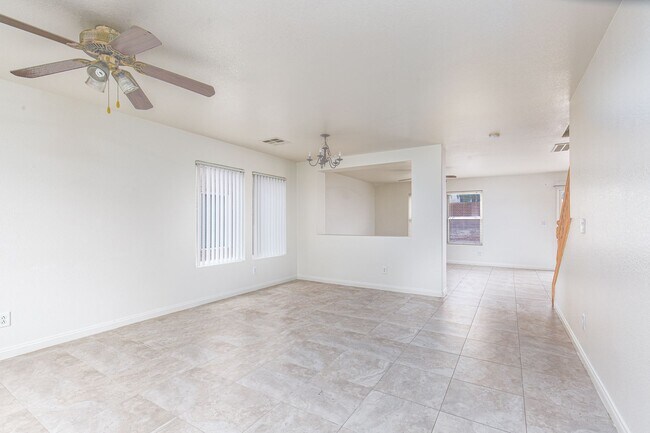 Building Photo - 275 Calvino Ave
