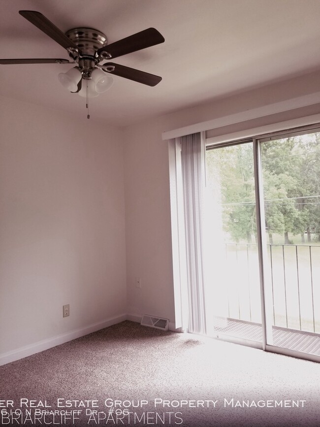 Foto del edificio - 610 N Briarcliff Dr