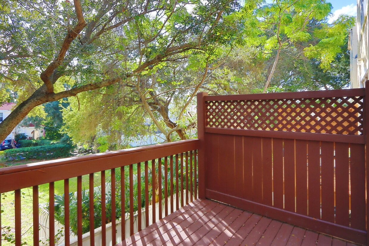 Photo - 3167 Bayshore Oaks Dr (Tampa, FL)