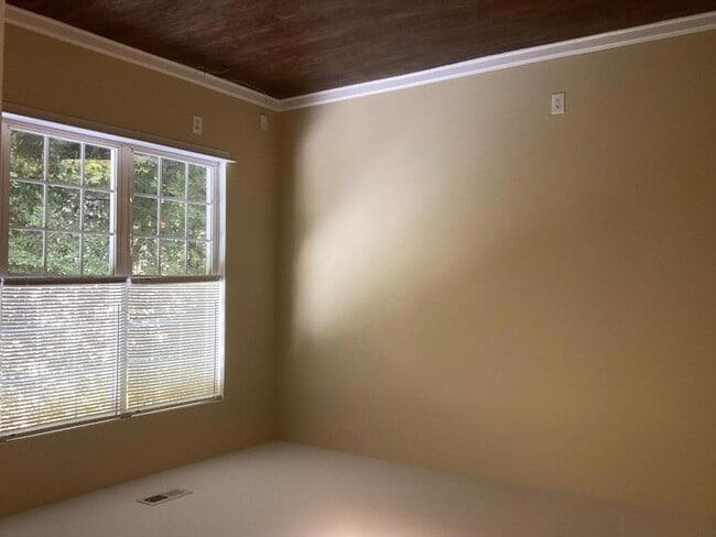 Building Photo - 4121 Standing Rock Way