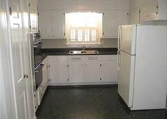 Building Photo - 3744 Spearman Dr