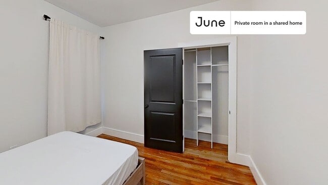 Foto del edificio - Room in Shared 5 bed/2 bath home