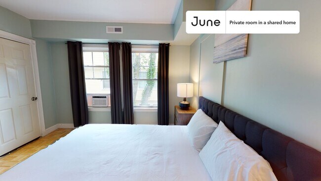 Foto del edificio - Room in Shared 7 bed/2.5 bath home in Harvard Square (Cambridge)