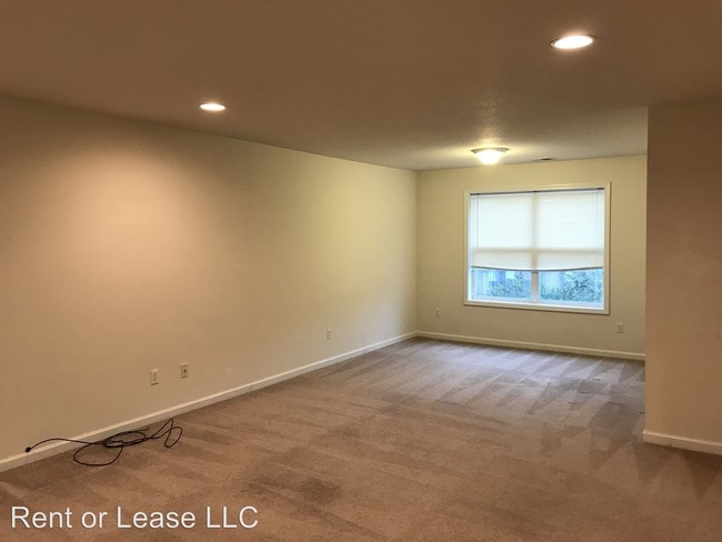Building Photo - 3 br, 2 bath House - 520 North Pitner Road