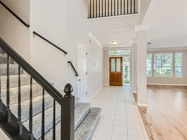 Building Photo - 16104 Fritsch Cove