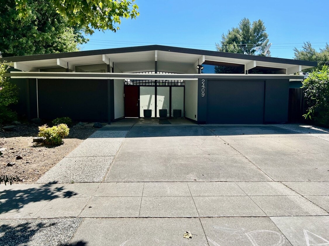 Foto principal - Updated Willow Glen Eichler