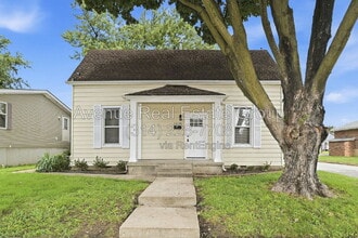 Building Photo - 1825 N 3rd St