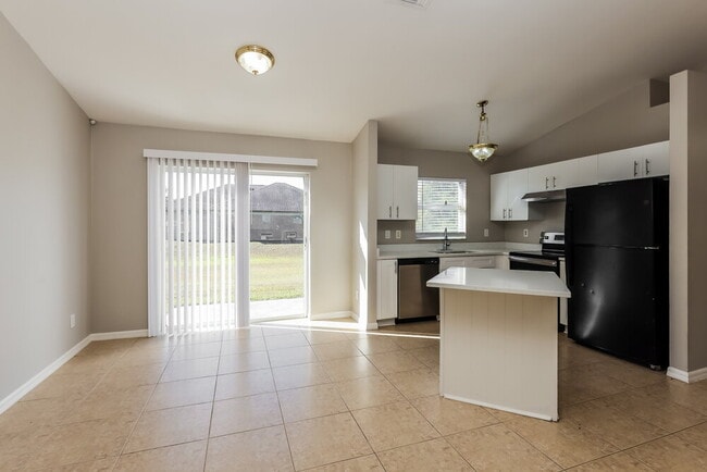 Foto del edificio - 1216 Belgrave St