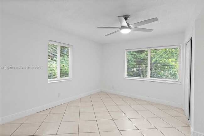 Foto del edificio - 533 NW 20th Ave