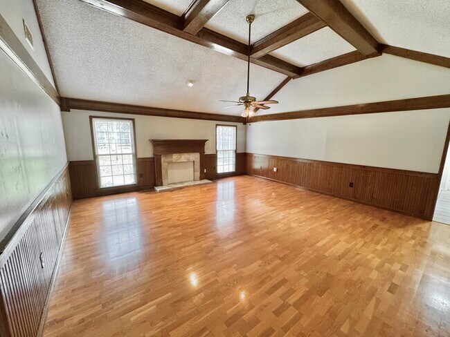 Foto del edificio - 7086 Cobblestone Dr