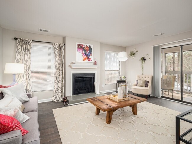 Building Photo - The Reserve at Ridgewood