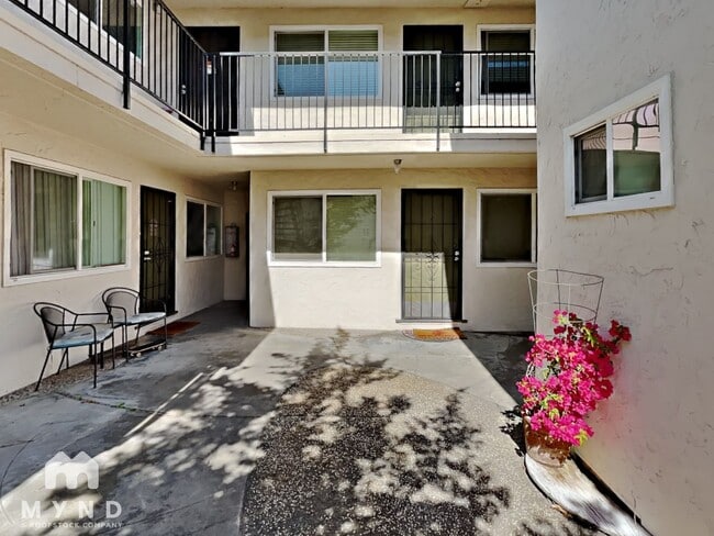 Foto del edificio - 2376 Sutter Ave