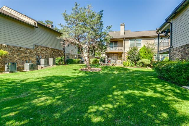 Foto principal - 5300 Keller Springs Rd
