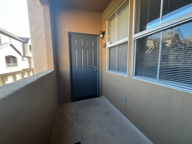 Foto del edificio - Cozy 2 bedroom apartment on East Palomar!