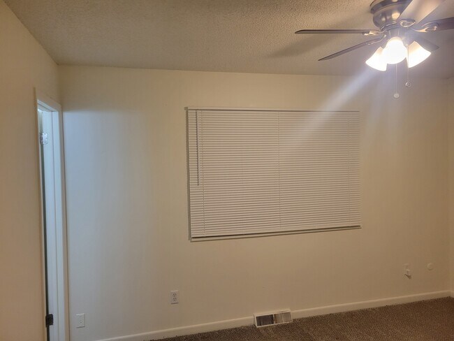 Foto del edificio - 2613 34th Ave