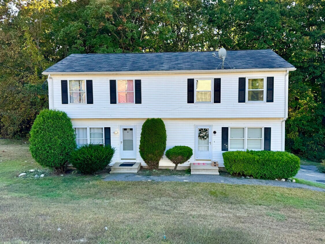 Primary Photo - 51 Stonewall Ln