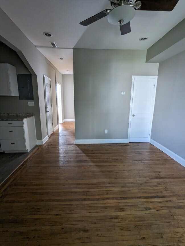 Foto del edificio - 2306 Whittier Ave