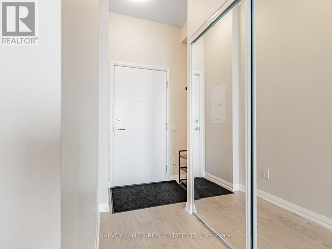 Photo du bâtiment - 7895-7895 Jane St