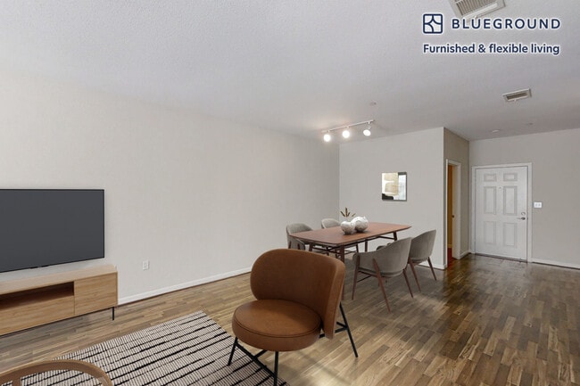 Foto del edificio - 1099 Admiral Ct