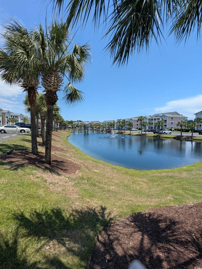 Building Photo - 627 Waterway Village Blvd
