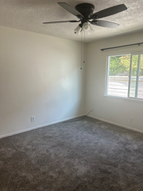 Foto principal - 1717 E 68th St