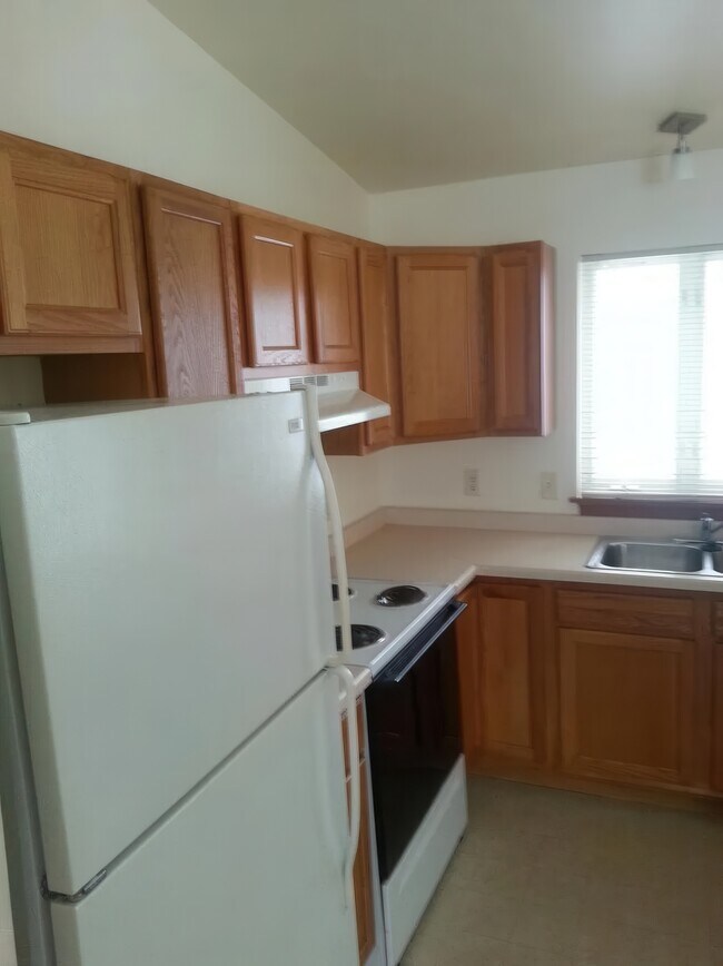 Foto del edificio - 7823 Clinton Rd