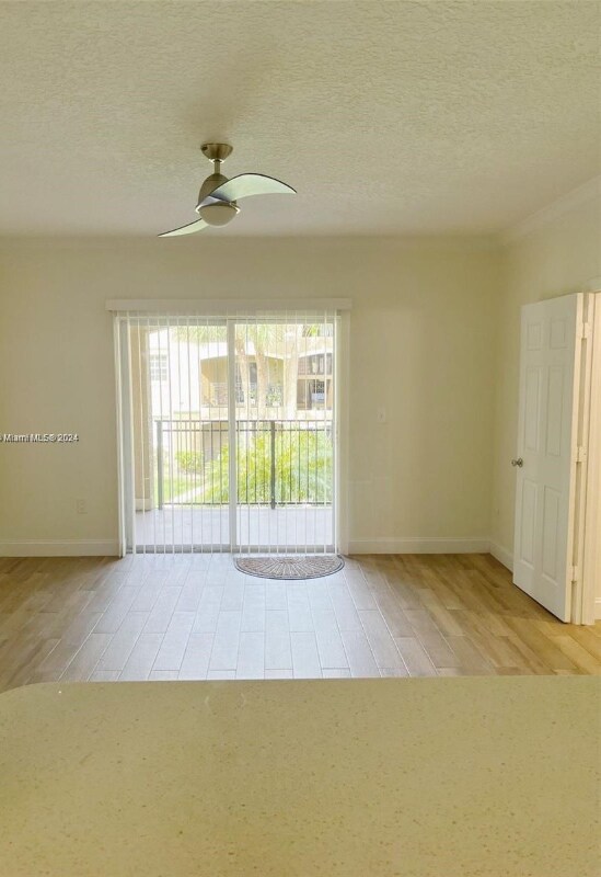 Foto del edificio - 140 SW 117th Ave