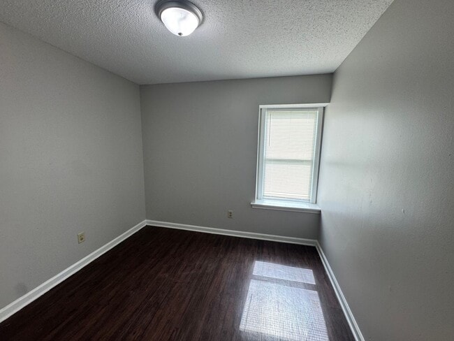 Building Photo - 4559 Quail Ridge Trail