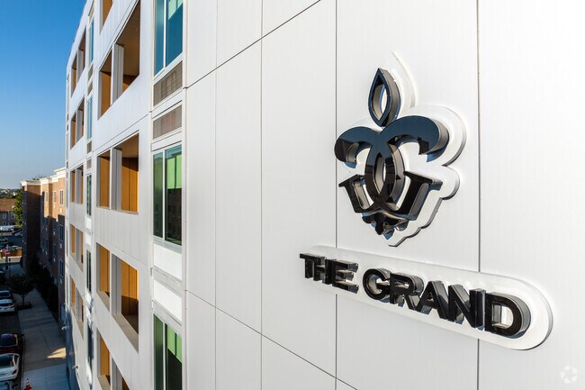 Foto del edificio - The Grand