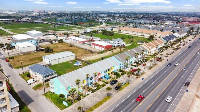 Foto del edificio - 8416 Seawall Blvd