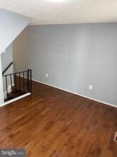 Building Photo - 1754 Abbotston St