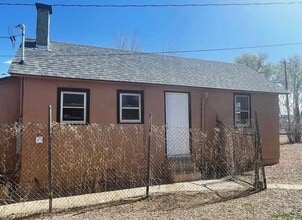 Building Photo - 207 Spring St