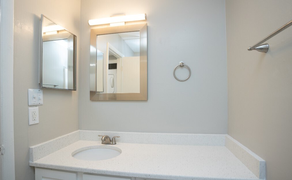 Foto del edificio - 320 Spruce St