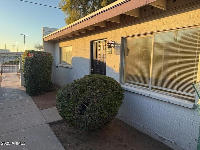 Photo - 4829 N 37th Ave House